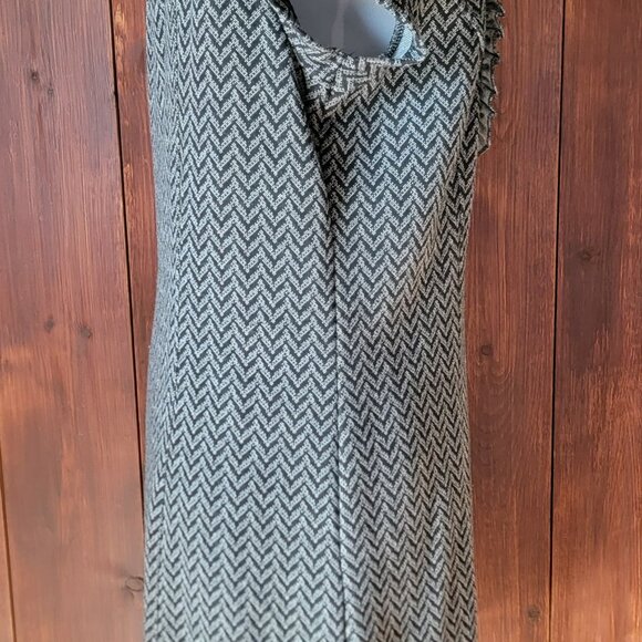 Retro Indie Twee Women L Black Gray Chevron Mini Dress Ruffle Bib Panel 2000s - Picture 9 of 14